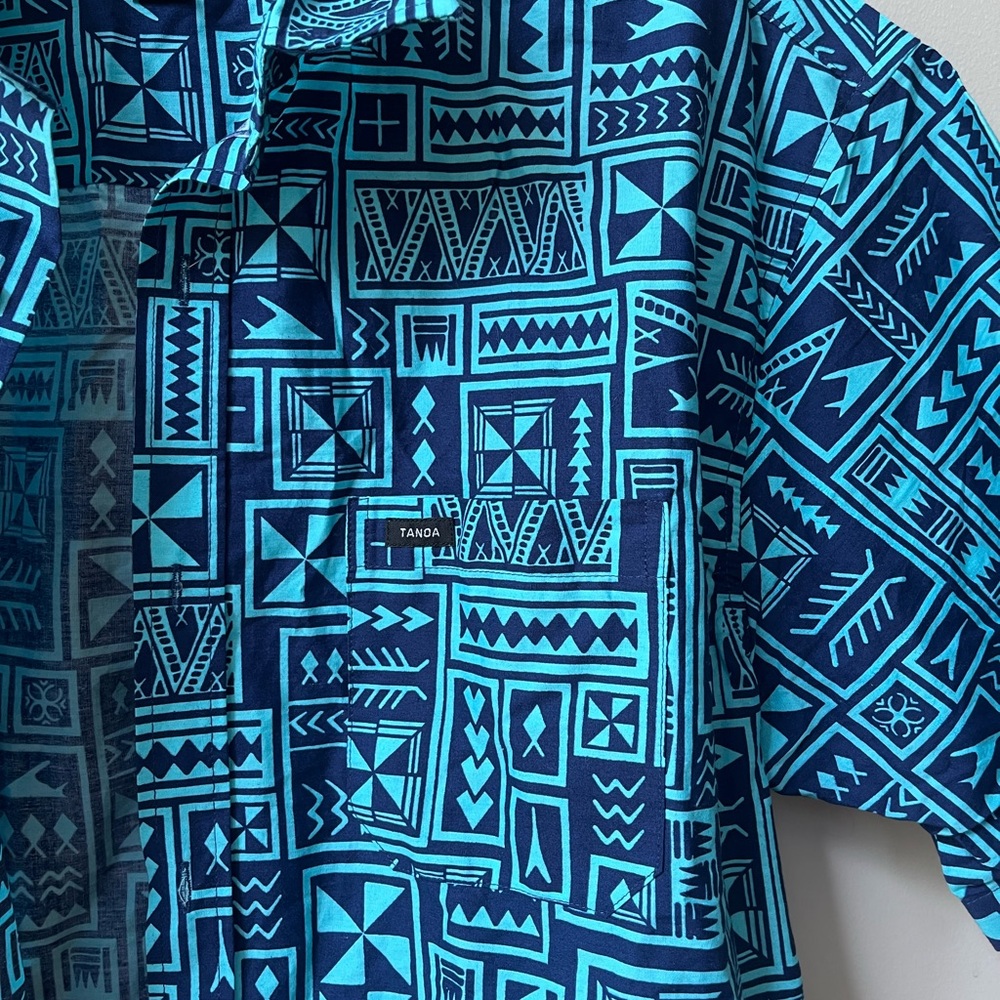 Tanoa Hawaii Tropical Geometric Short Sleeve Button Down Shirt Mens XL Blue - Picture 5 of 9